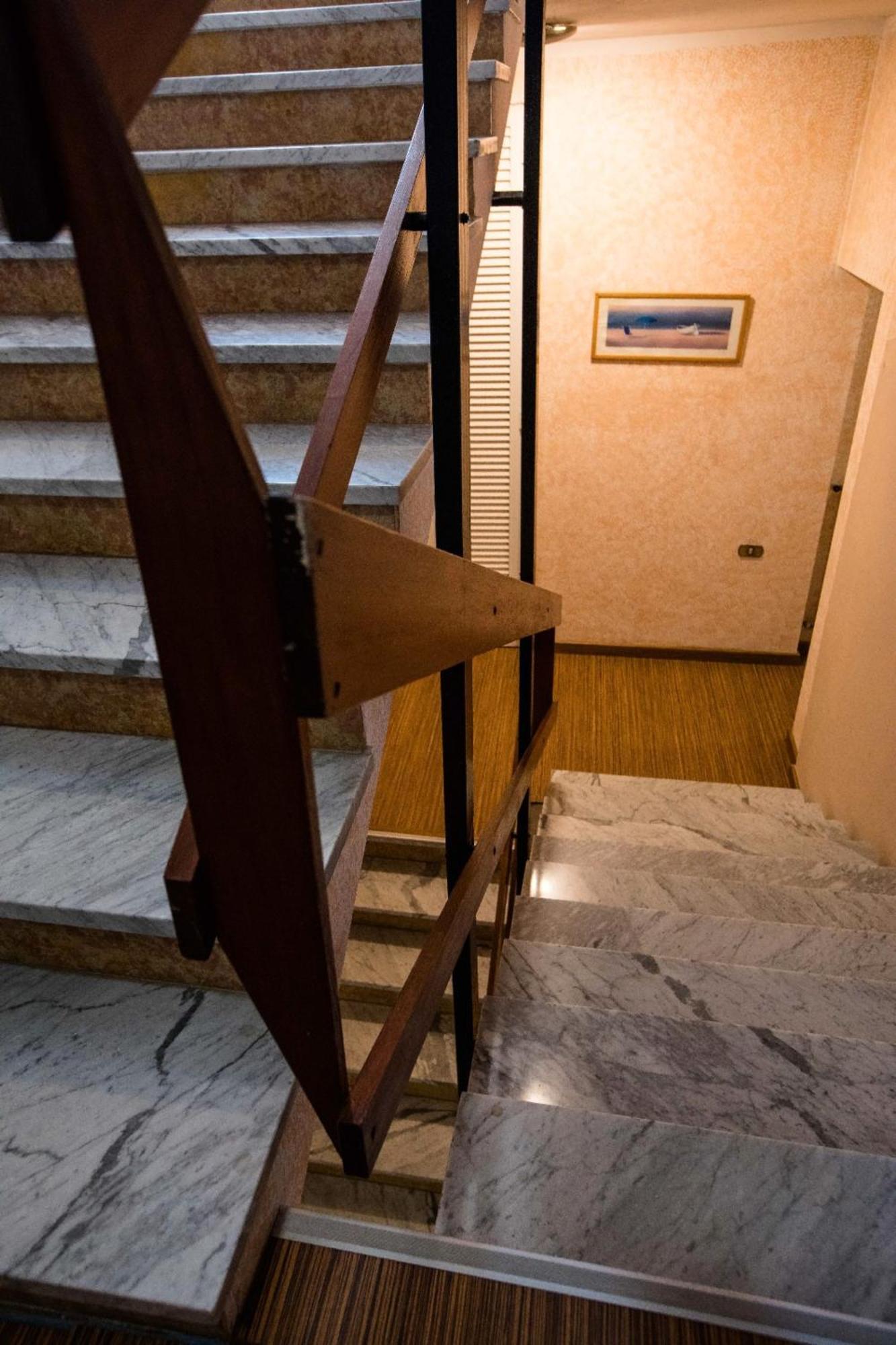 La Tavernetta Dei Ronchi Marina di Massa Exterior foto